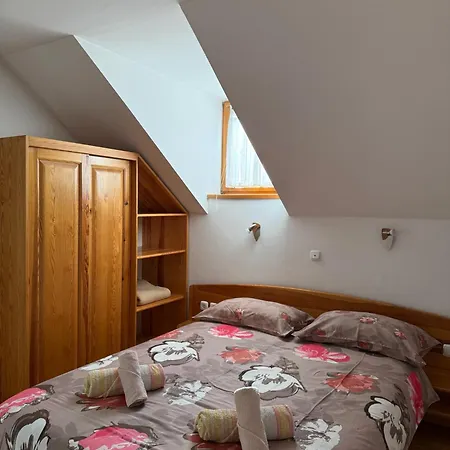 Farm stay Tourist Farm Kladje Ljubno